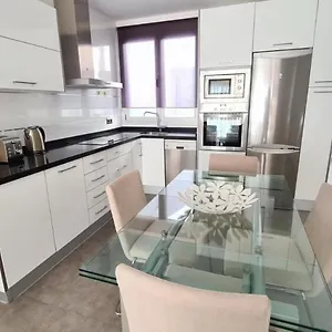 https://apartment-la-cruz-8-silhouse.hotelsinnerja.org